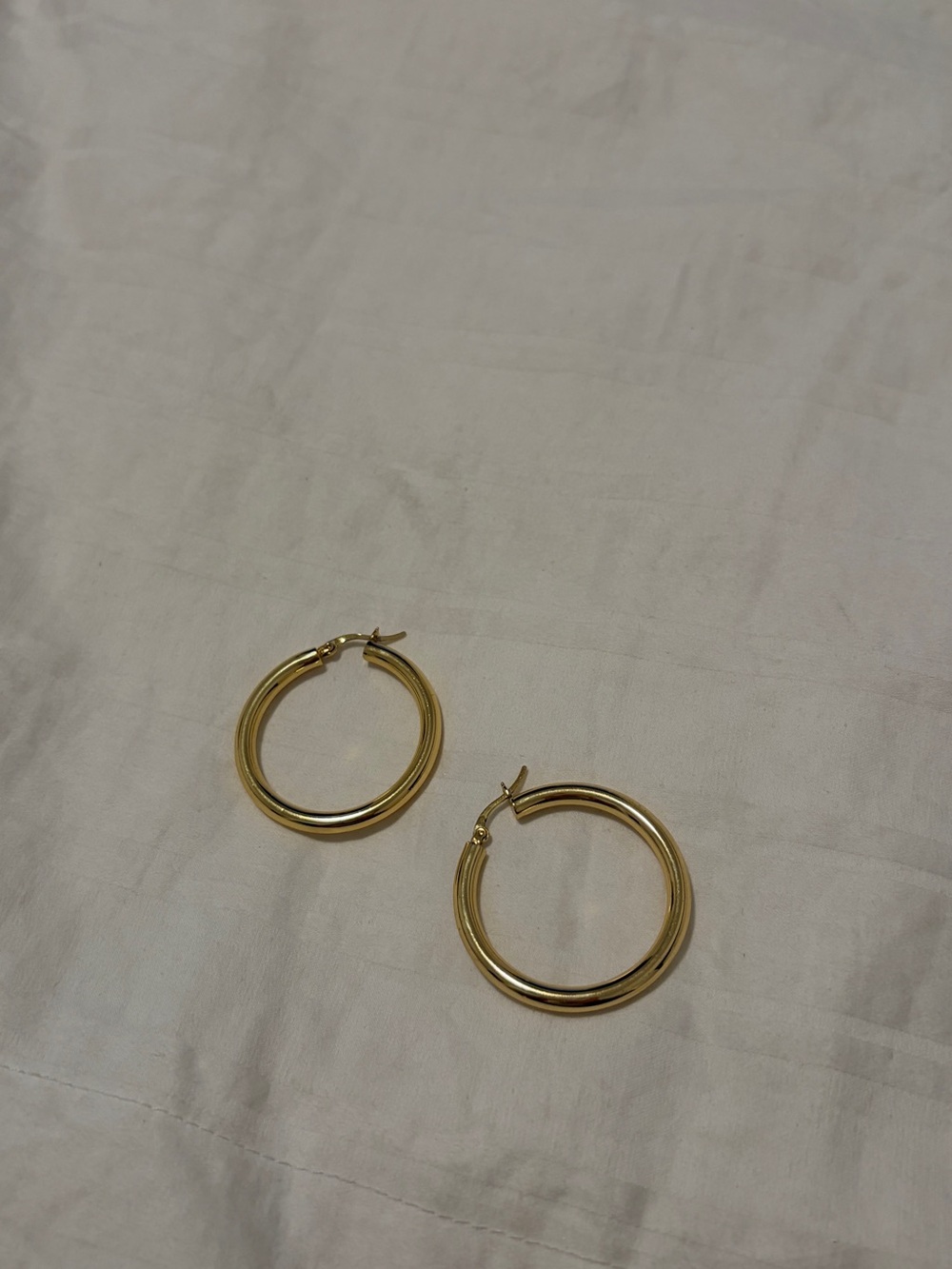 Luxe Classic Gold Hoop Earrings - Women Jewelry